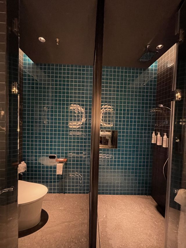 "奢華舒適，深圳之選：深圳前海華僑城艾美酒店！"
