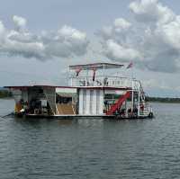 เที่ยวอุบลฯ สิรินธร