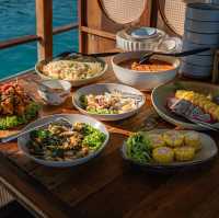 เที่ยวเกาะกูดแบบคนเก๋ ล่องเรือไม้ลำใหญ่ ⛵️