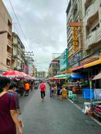 Exploring Hatyai: From Morning Markets to Mookata Delights