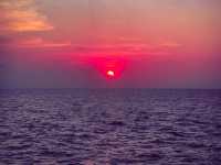 Sunset at Sea: A Breathtaking Experience on a Cruise