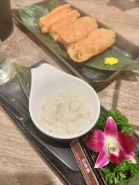 玩完「小格格」變身，再嘆中國風火鍋