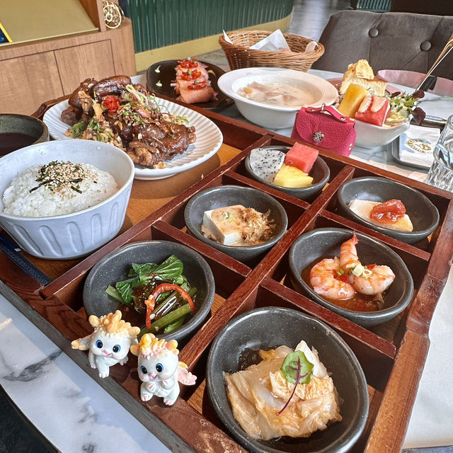 颱風天的美食餐廳（布納咖啡館）非吃不可