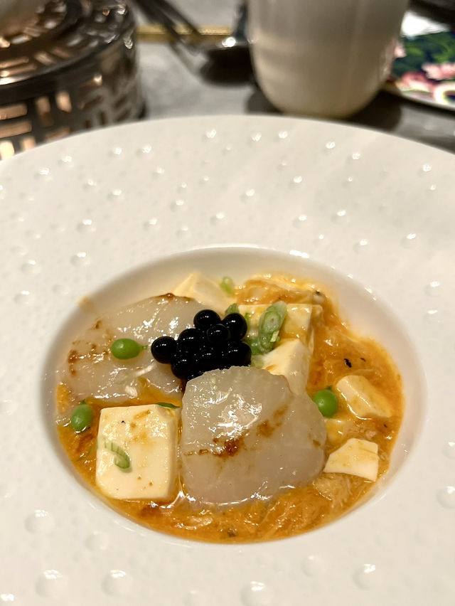 飽覽維港海景！端莊氣派的摩登中菜🥢😍
