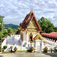 Phutta Thiwat Temple Betong
