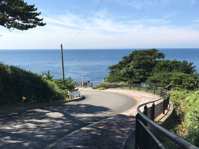 乘風逐浪：日本神津島夏日海灘與露營記