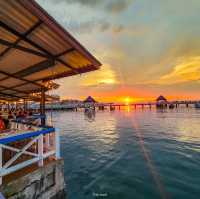เที่ยวบางแสน ทานอาหารร้านในตำนาน ริมทะเล