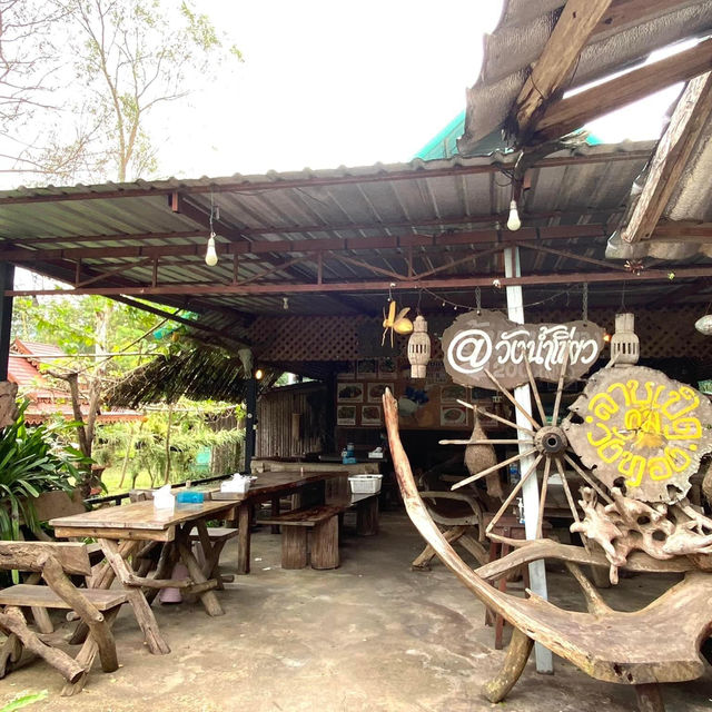 ลาบเป็ดคุ้มวังทองวังน้ำเขียว