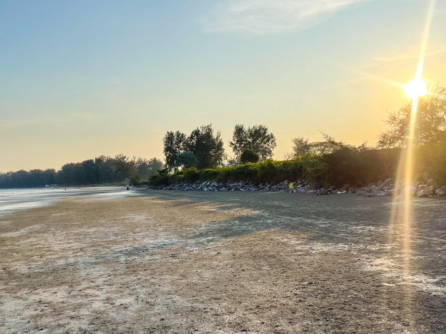 หาดหัวดอน หัวหิน กินเที่ยวครบเหมาะกับครอบครัว