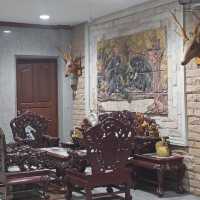 โรงแรมไฮโฮเต็ล (Hi Hotel)