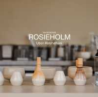 Rosieholm | Ubon Ratchathani