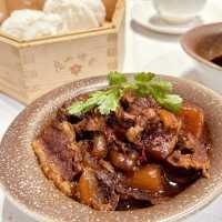 Guangzhou Restaurant: A Hidden Gem for Authentic and Superb Dim Sum