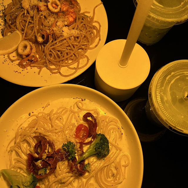 Jitra: A Hidden Café for Coffee, Food & Chill Vibes