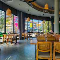 ร้านอาหารไทย-อีสาน คาเฟ ห้องแอร์ ใจกลางเมืองพัทยา