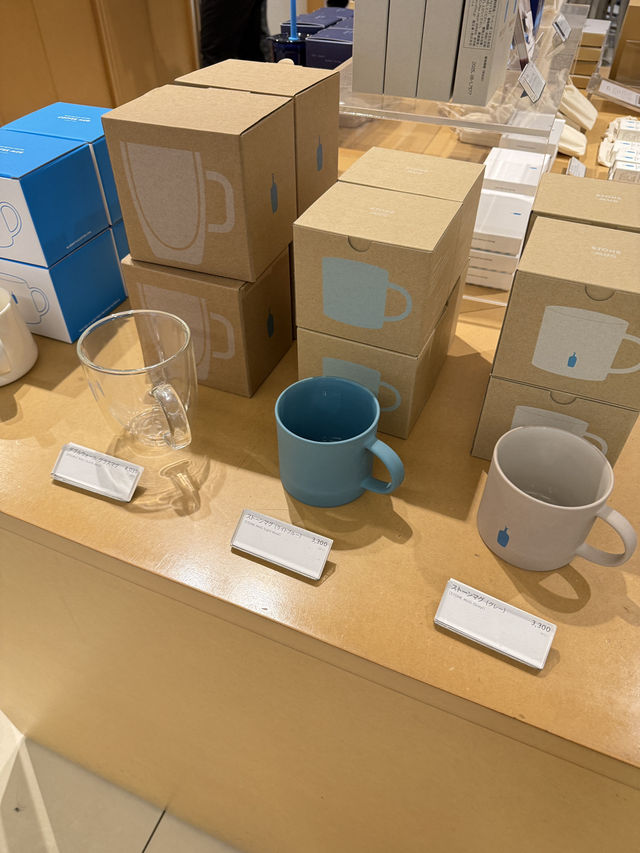 Blue Bottle Coffee in Shinjuku