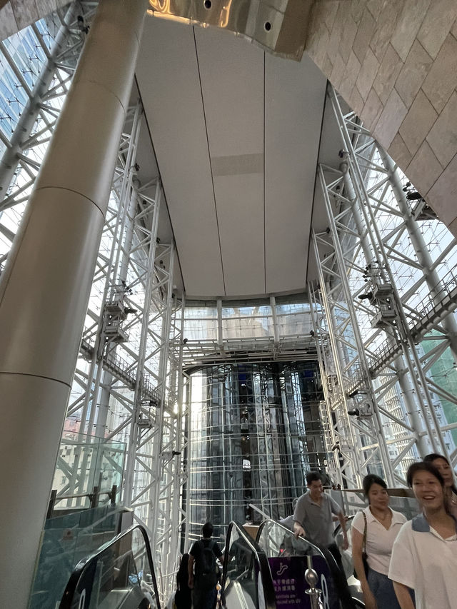 🇭🇰 Langham Place in Mongkok, Hong Kong 