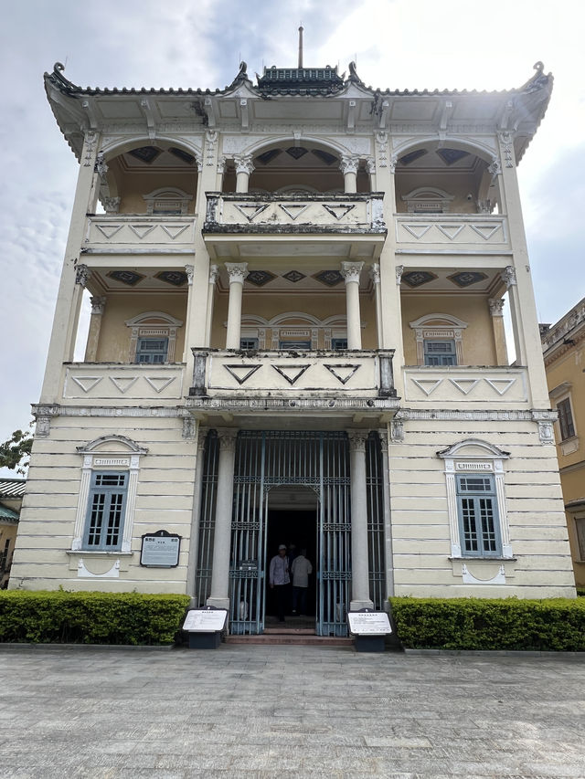 The Yupei Villa for a Beloved Wife — The Liyuan Garden of Kaiping