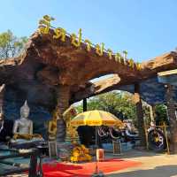ชมบารมีองค์พญานาคราช ที่วัดป่าปากโดม