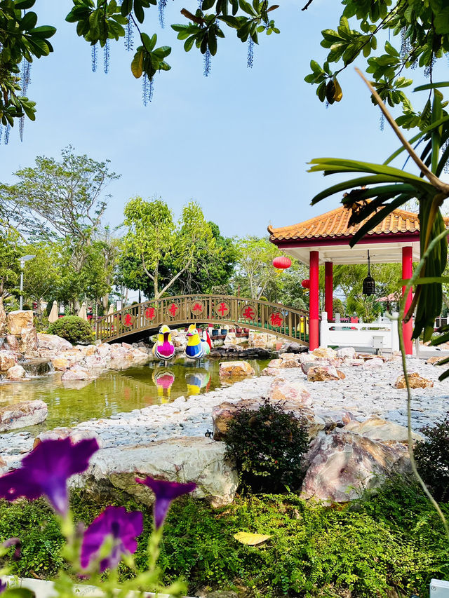 “Fo Guang Shan Dong Zen Temple: A Sanctuary of Peace and Light in Selangor”