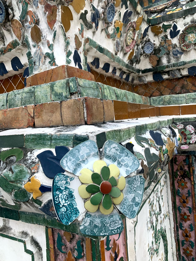ワット・アルン（暁の寺）