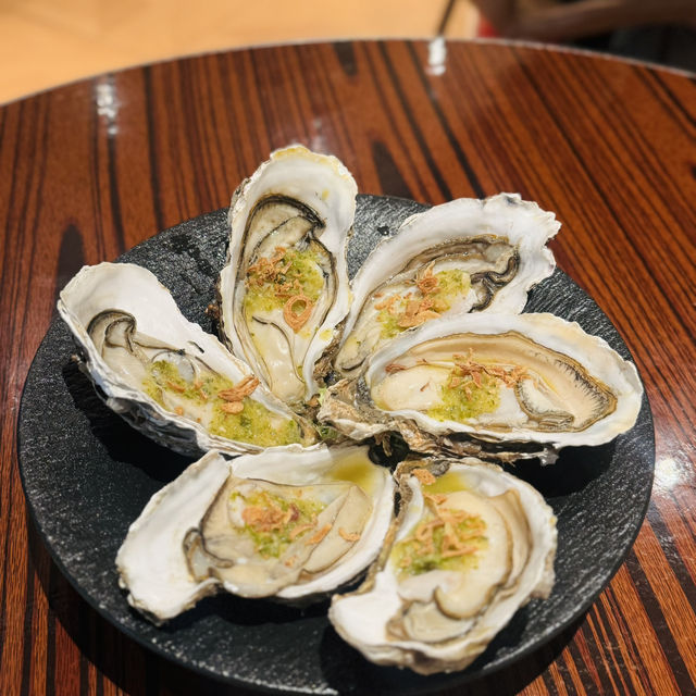 未開門已經排哂長龍🇹🇭荃灣米芝蓮泰菜
