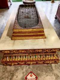ไหว้พระขอพร ห้องน้ำติดแอร์ วัดบางพลีใหญ่ใน
