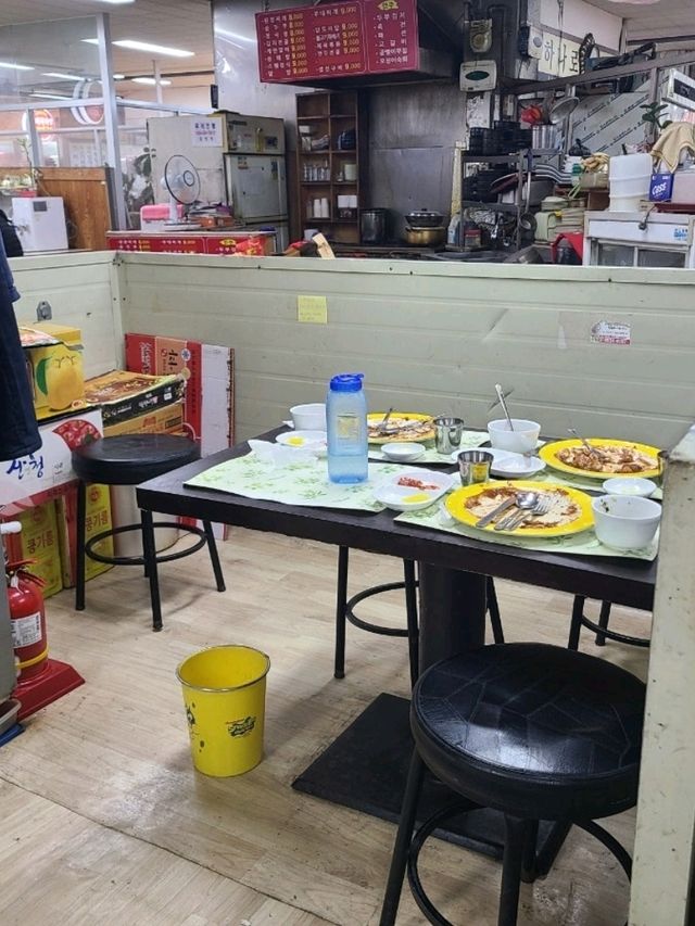부산 서면 맛집)티파니돈까스 - 하루에 2시간 30분만 영업하는 숨은 경양식 돈까스 맛집
