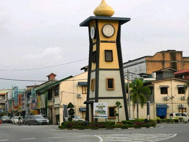 Pantai Ban Pecah, Parit Buntar: A Serene Coastal Escape with a Touch of Mystery
