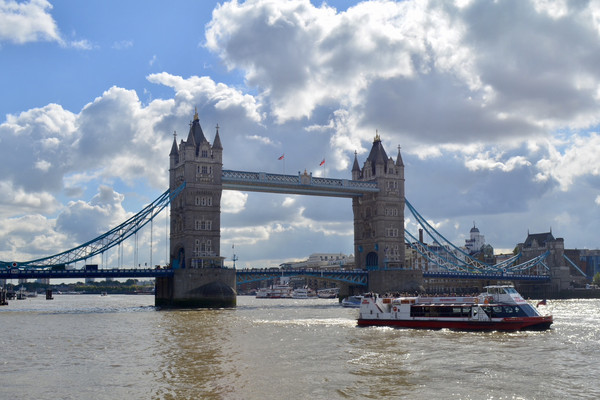 イギリス】ロンドンのシンボル！美しきタワーブリッジ🌉✨ | Trip.com