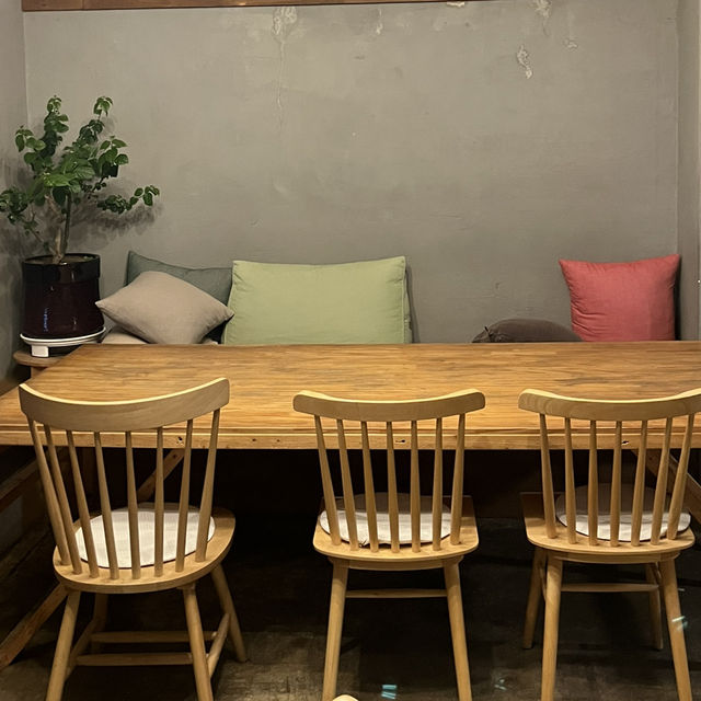 고양이와 식물이 가득한 카페 PACE COFFEE 🍵