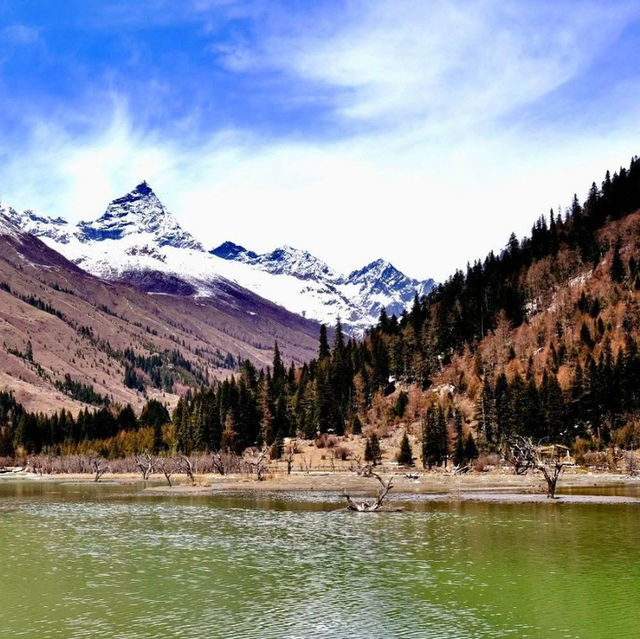 Majestic Peaks: The Allure of Mount Siguniang