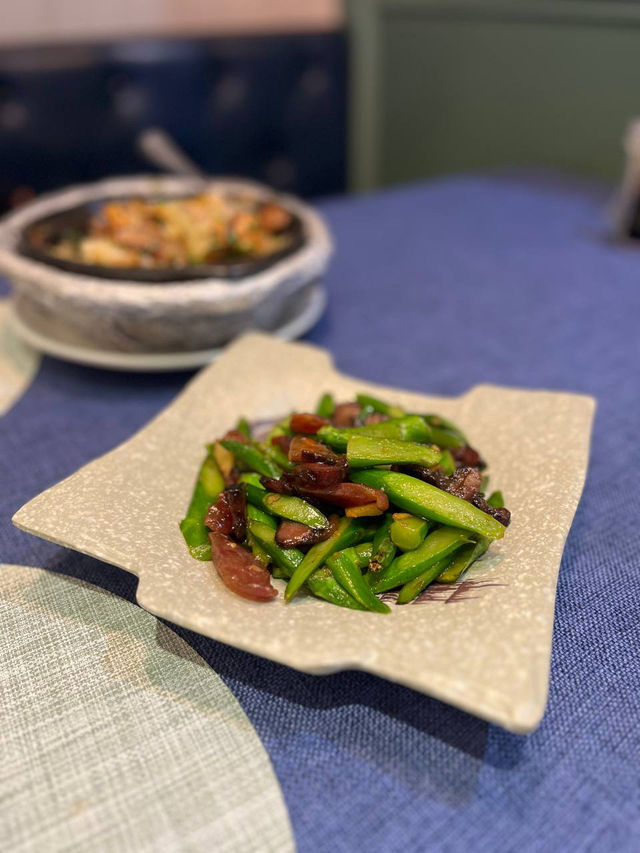 香港佐敦必嚐惹味煲仔飯