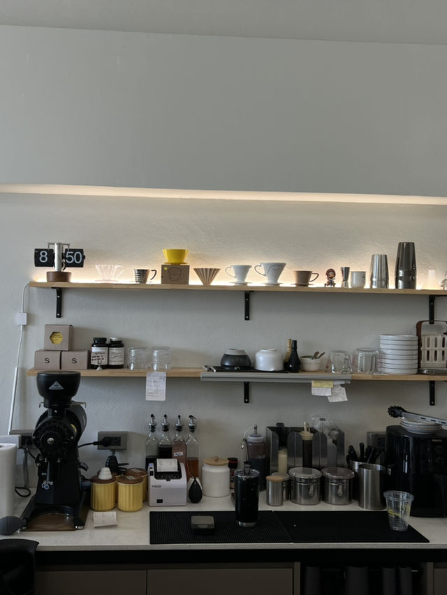 รีวิวร้านกาแฟ koffpenters coffee & brunch ☕️
