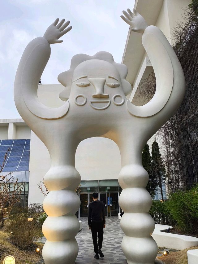 韓國 大邱 現代百貨 令人心曠神怡的百貨空間
