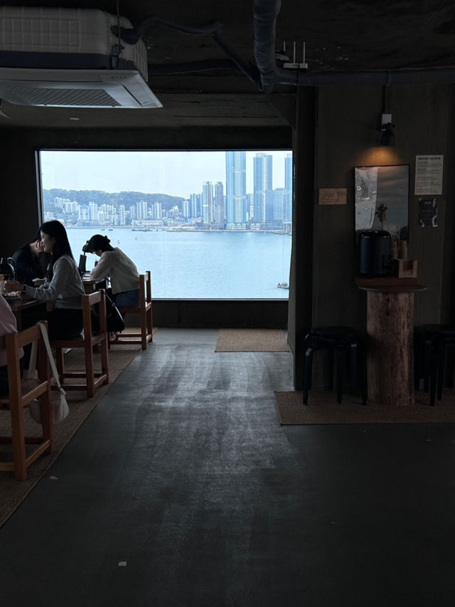 🇰🇷韓國釜山｜白淺灘人氣推薦的海景咖啡廳Having moment