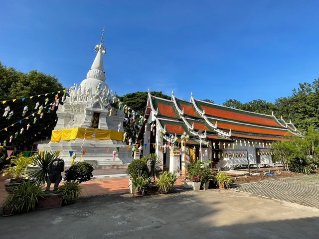 วัดพระบรมธาตุวรวิหาร