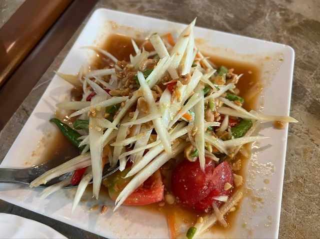 쏨땀쿤칸 방콕 밥구르망