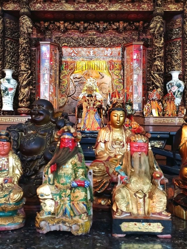 Orthodox Luermen Shengmu Temple