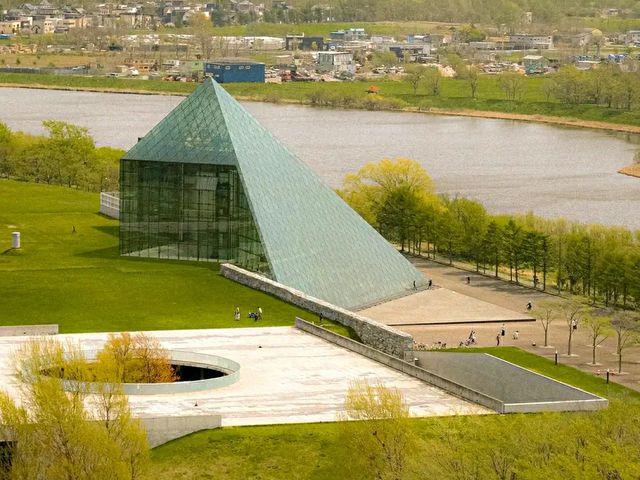 Moerenuma Park – Where Art Meets Nature in Sapporo
