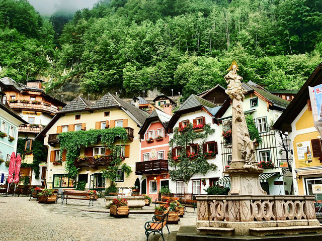 Springtime Serenity in Hallstatt, Austria