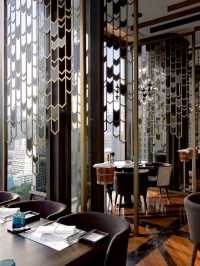 🌀 Hotel Indigo Bangkok – Where Bangkok’s Spirit Meets Boutique Cool