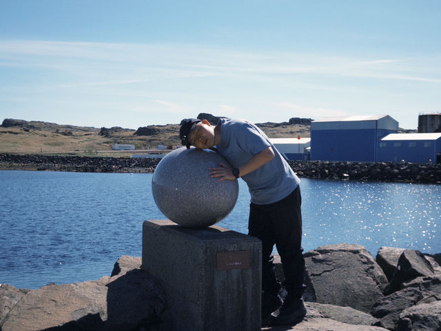 Where Art Meets Nature: The Eggs of Djúpivogur