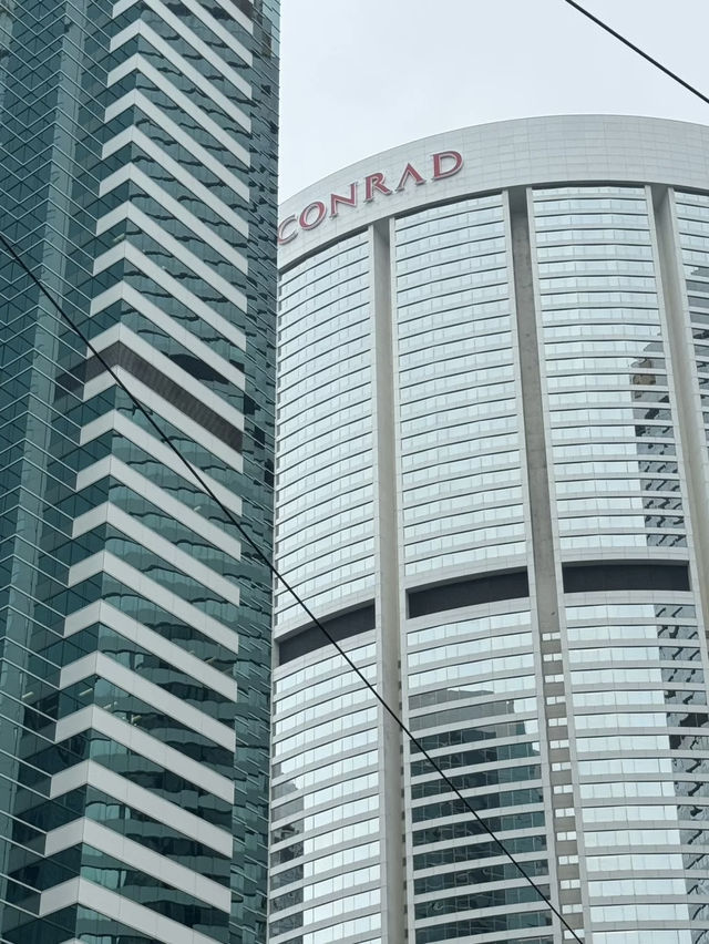 Timeless Elegance and Elevated Tranquility at Conrad Hong Kong