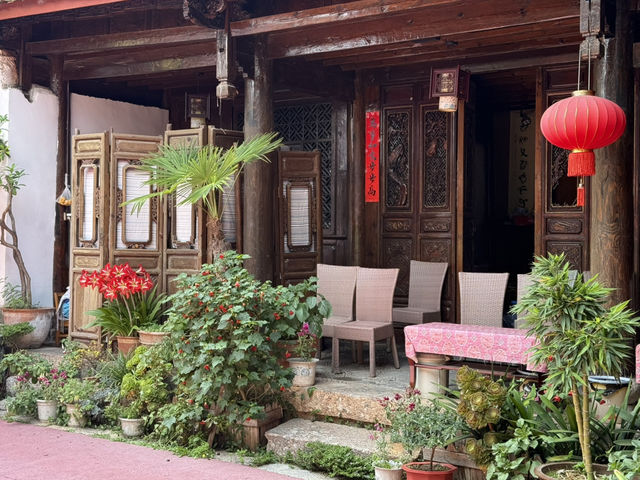 【中国・麗江 天地院】麗江古城の静かな祈りの空間