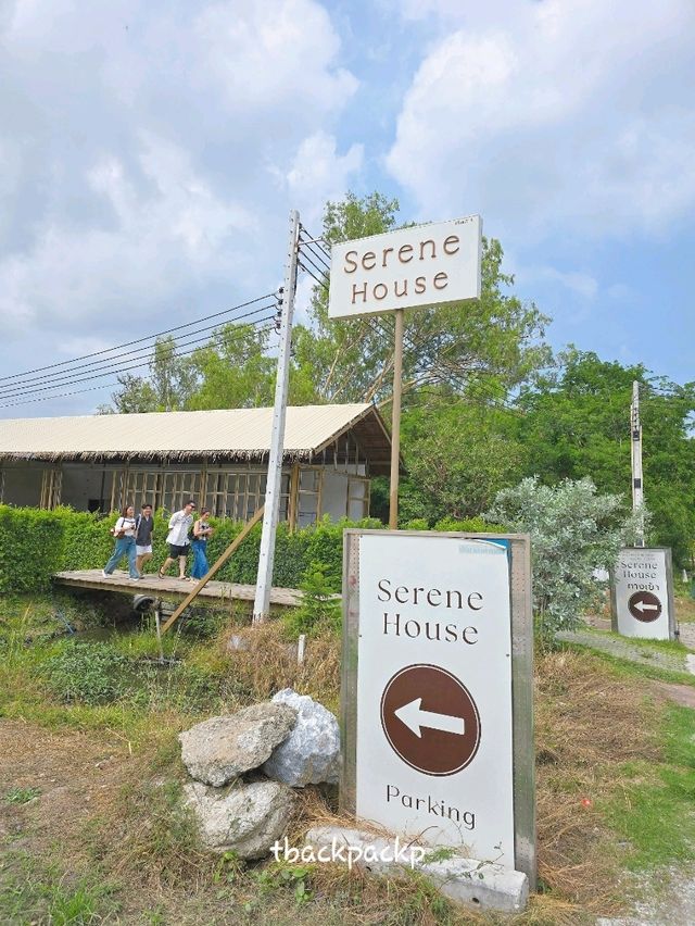 Cafe ที่บางแสน ฟีลเขาใหญ่ Serene House Cafe 🏡