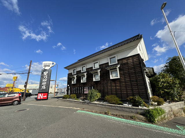 ☕ Cozy Mornings at Hoshino Coffee – Fukuoka Futamatase Shop