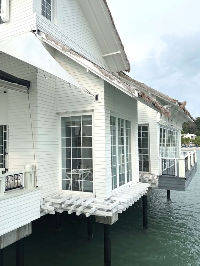 🏝️ Langkawi | The St. Regis – A Peaceful Luxury Retreat for Quiet Souls