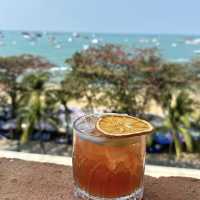 🌙 Moon Whale Pattaya – Rooftop Cafe & Bar