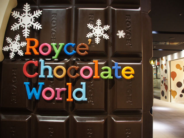 🍫 Chocolate Paradise at the Airport – Royce’ Chocolate World, Hokkaido
