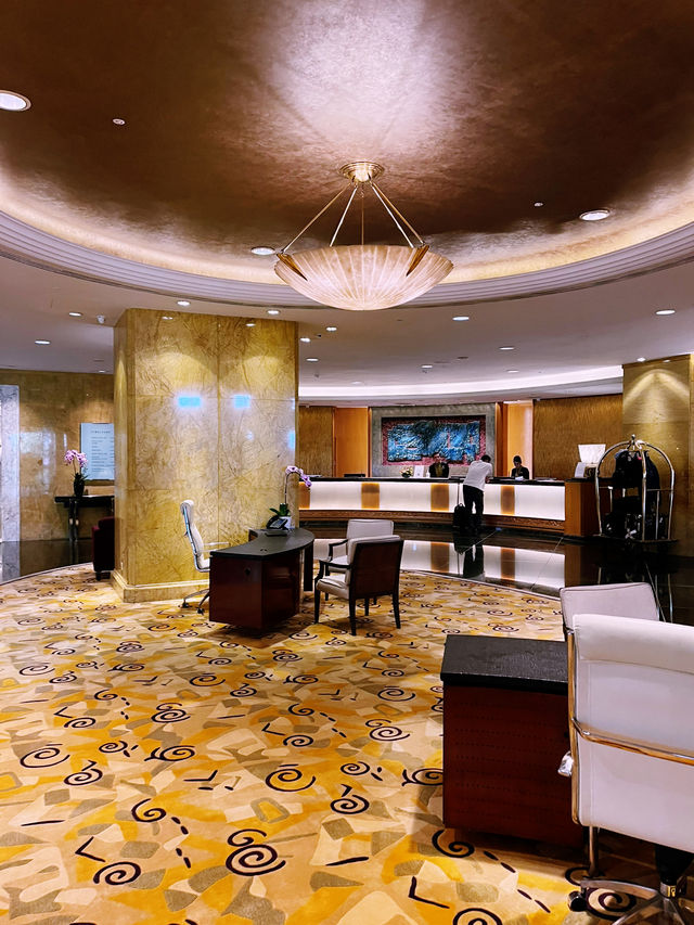 Shangri-La Kuala Lumpur: The Ultimate Summer Retreat in Urban Luxury